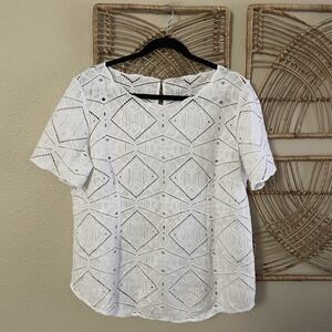 J Crew White Geometric Eyelet Top Blouse Boho Beachy Keyhole Back *see msrmt B23